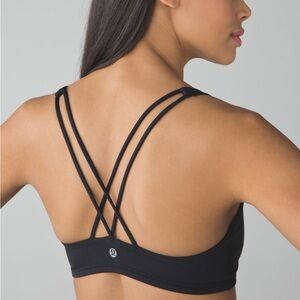 Lululemon free to be bra